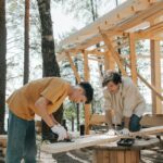 Budowa domu systemem gospodarczym – zalety i wyzwania