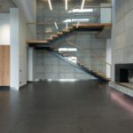 Podłogi i drzwi w Lublińcu – jak dobrać materiały do każdego wnętrza?