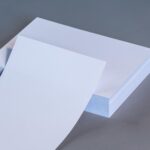 Druk katalogów, ulotek i stron – jak przygotować materiały poligraficzne bez błędów?
